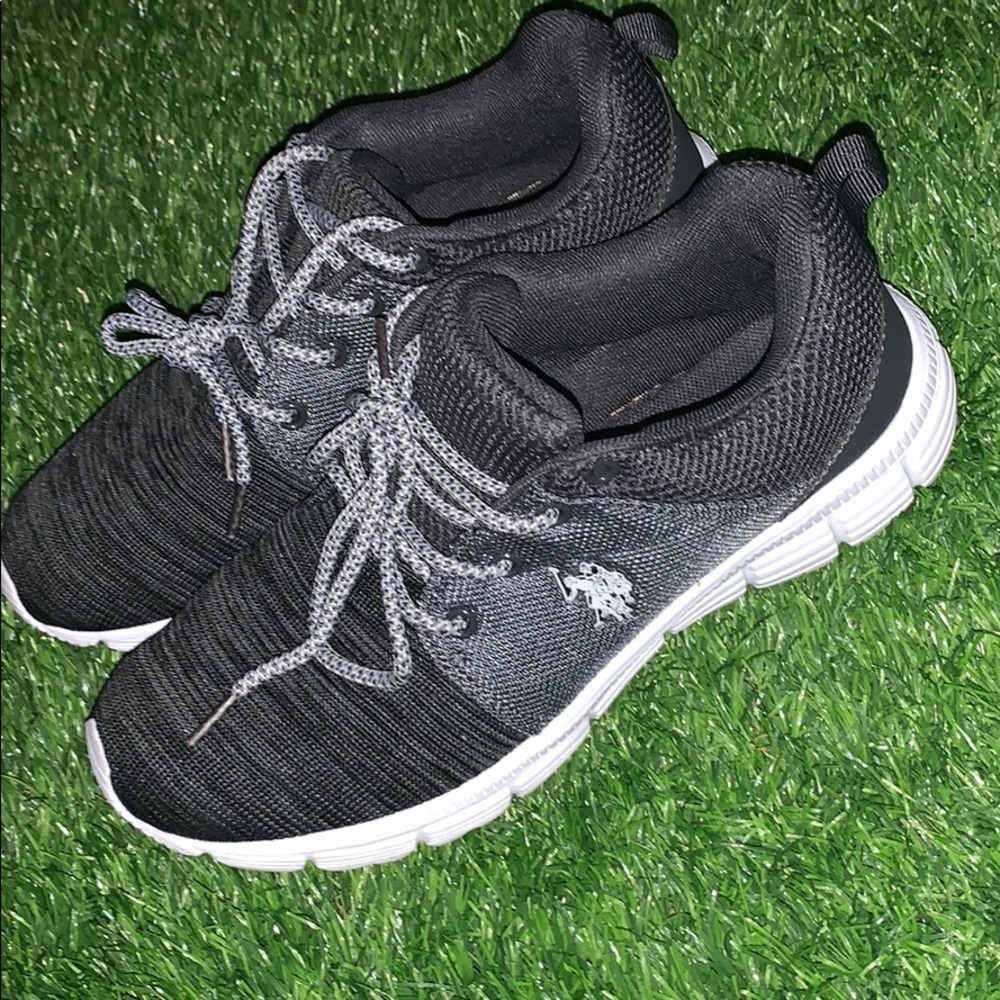 US POLO ASSN SHOES big boys size 6M
